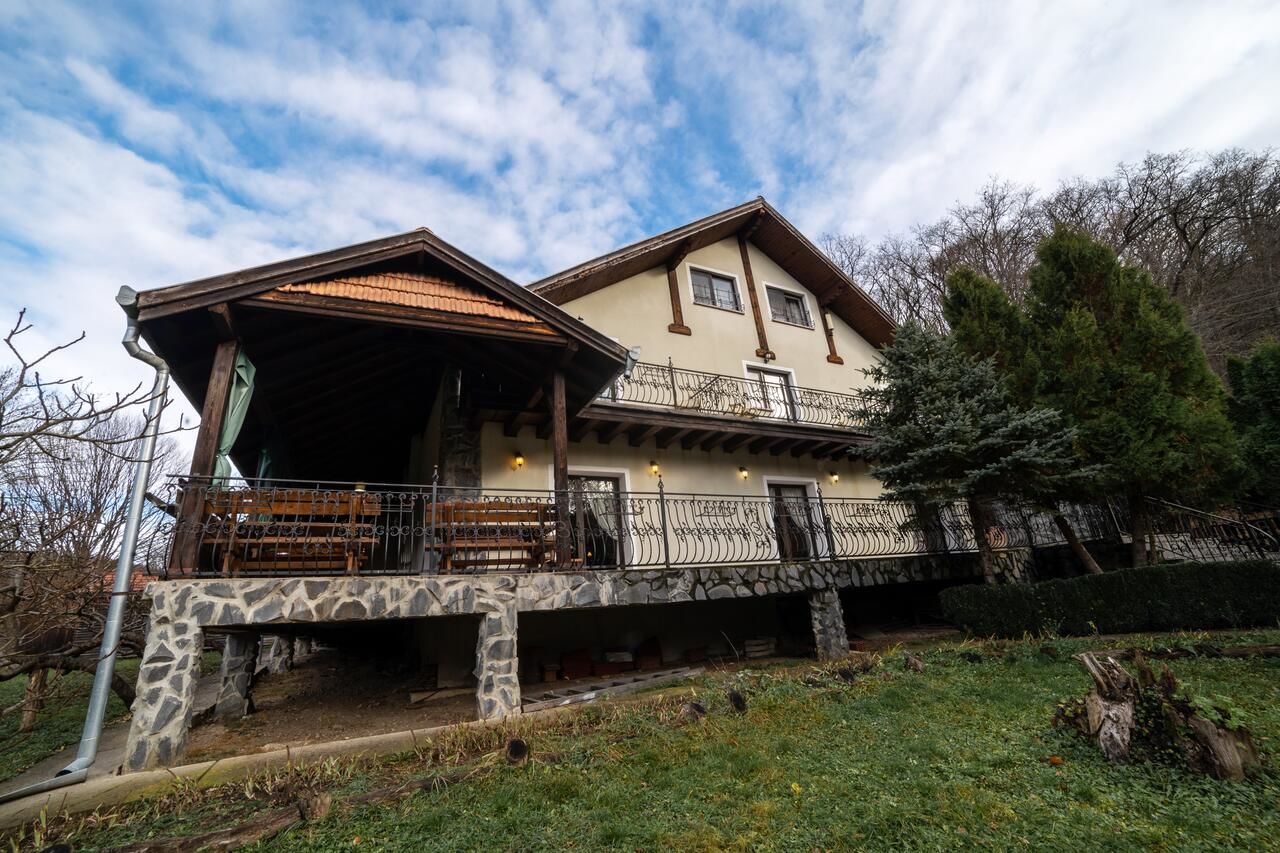 Гостевой дом Hanul din Pădure Stejărenii-6